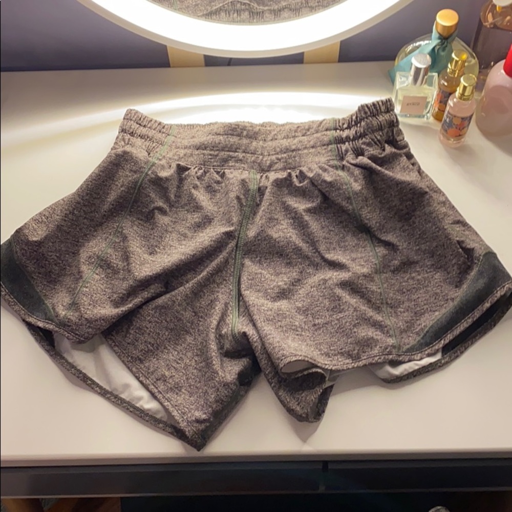 Lulu lemon hotty hot shorts